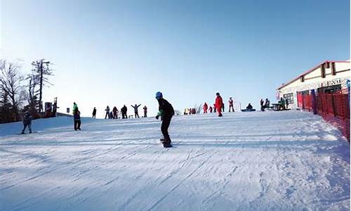 亚布力滑雪场天气_亚布力滑雪场天气预报